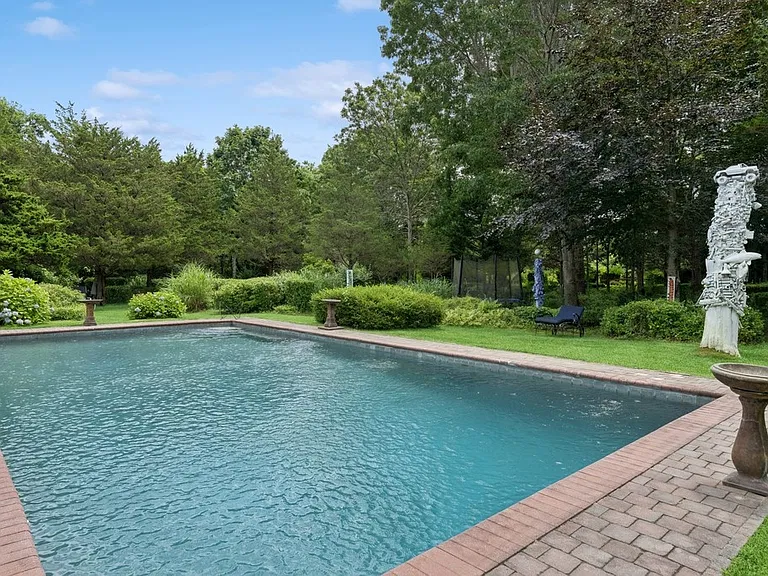 71 Greenleaf Ln — Photo 9