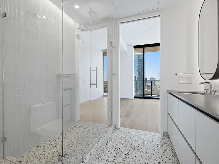 610 Davis St #2712 — Photo 17