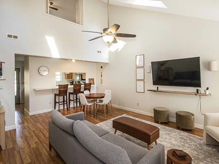 304 Chota View Pl #1 — Photo 7