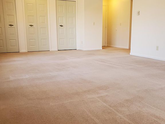 5th image of 3139 Davenport Ave APT 6