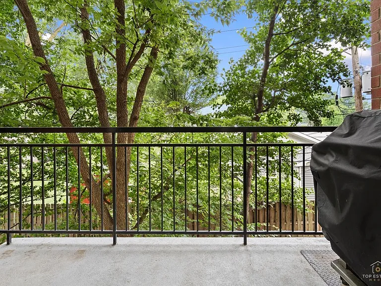 3501 Wellington Ct #203 — Photo 31
