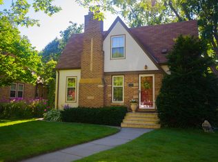 2303 Halekoa Dr, Honolulu, HI 96821