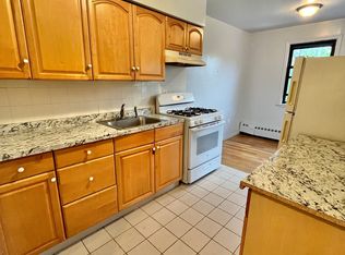 (Undisclosed Address), New Rochelle, NY 10805