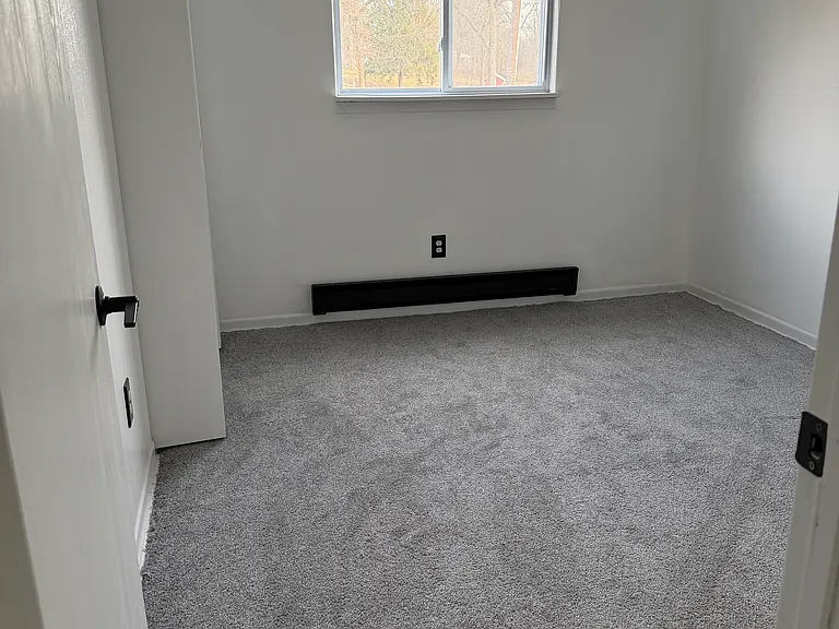 4837 W Bancroft St — Photo 39