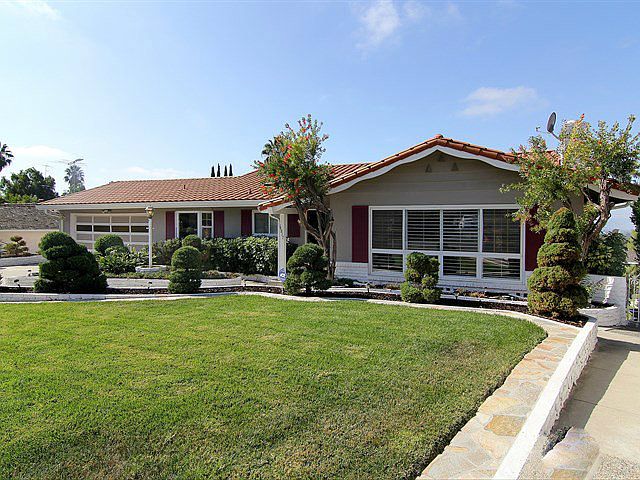 1st image of 14817 E Hills Dr