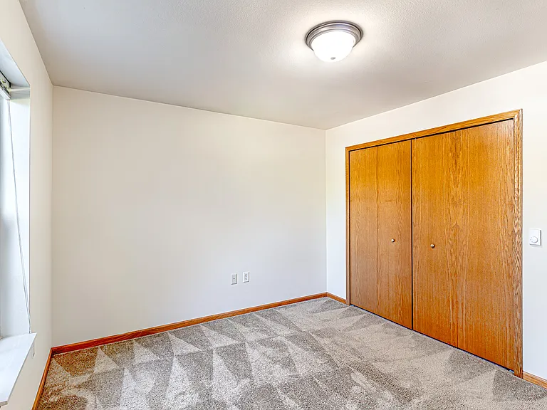 Hickory Pointe — Photo 26
