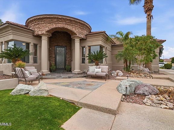 5th image of 1925 E BAY TREE Court