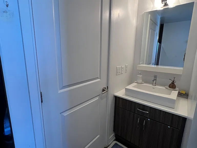 9205 Yonge St #1611 — Photo 9