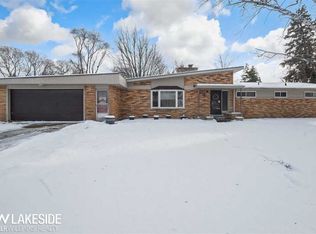 6262 Adams Ave, Warren, MI 48092