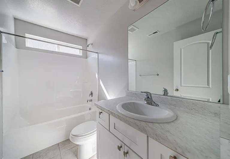3645 W 2380 N — Photo 23