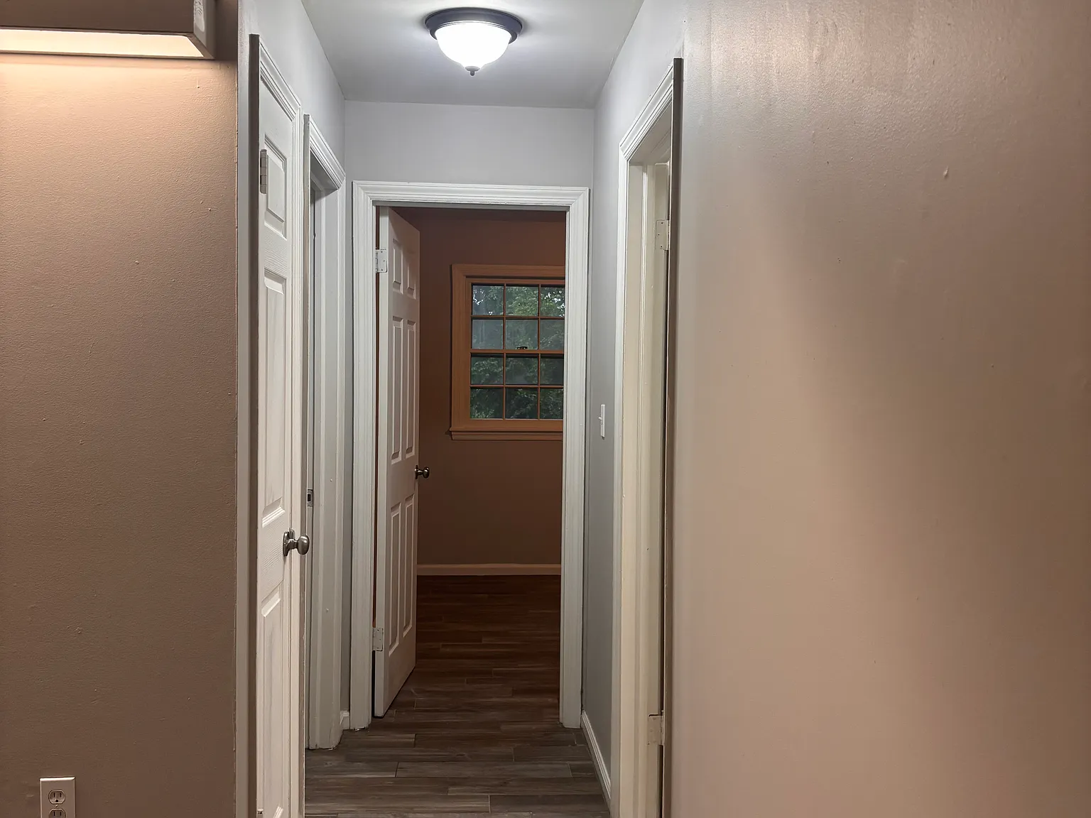 2 bed, 1000 sqft, $1,445 — Photo 4