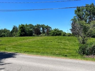 323 Wilson Mill Rd, New Wilmington, PA, 16142