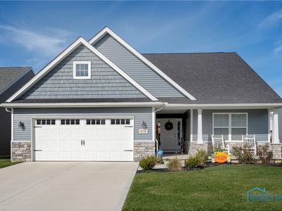 8328 Long Shore Dr, Monclova, OH, 43542