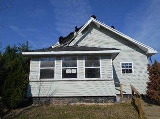 1022 S Maple St, Marion, IN 46953