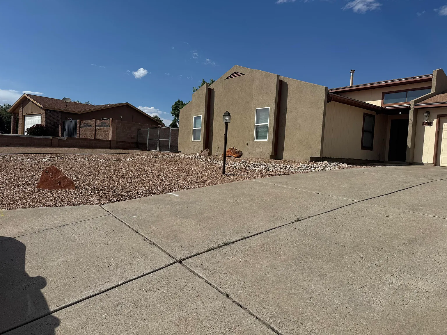 4 bed, 2.0 bath, 1703 sqft, $2,700 — Photo 2