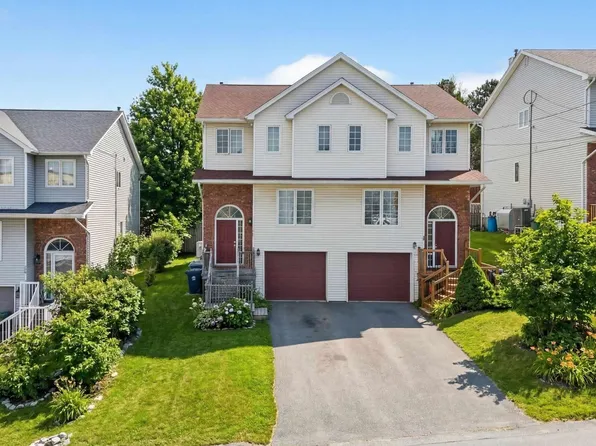 38 Evans Ave, Halifax, NS B3M 1C2