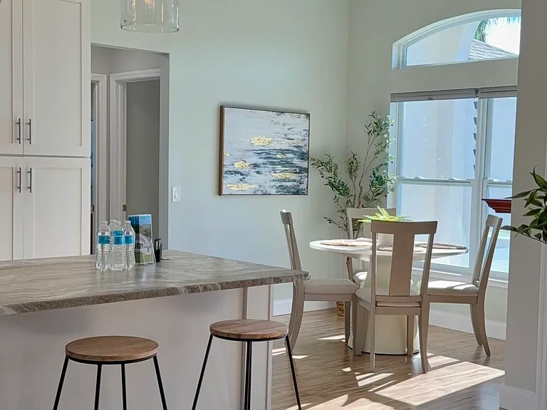3786 Sierra Dr — Photo 2