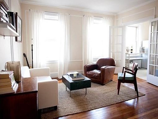 2nd image of 1447 Chapel St #109bfbad4