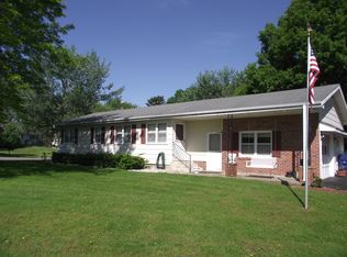 154 Ridgecrest Dr, Brookfield, MO 64628