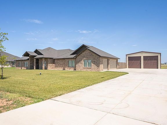 3rd image of 400 Desert Quail Rd