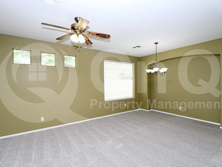 1199 E Browning Pl — Photo 7
