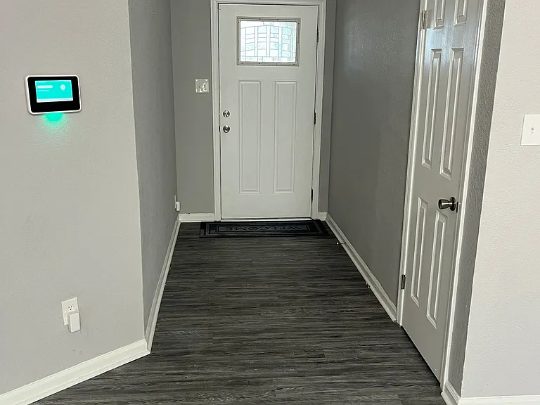 612 Bridgewater Arch — Photo 16