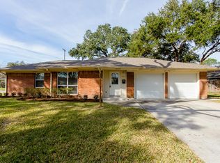 8826 Lugary Dr, Houston, TX 77074