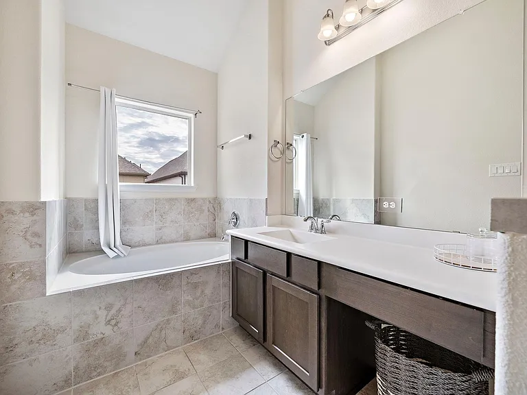 1510 Brayson Oaks Pl — Photo 26
