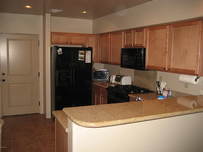 3149 N Olsen Ave — Photo 7