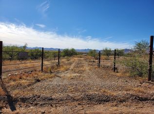 15255 W Crooked Sky Rd, Arivaca, AZ 85601