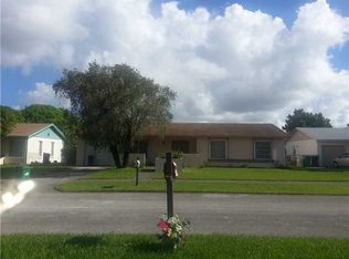 10925 SW 156th Ter, Miami, FL 33157