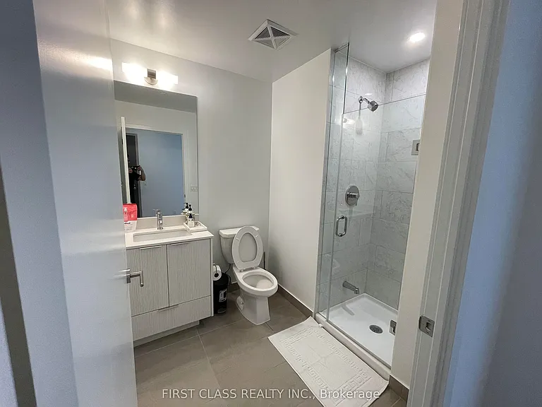 32 Forest Manor Rd #810 — Photo 5