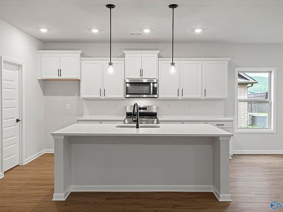 7th image of this home