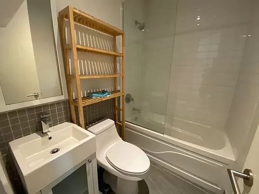 4th image of 127 Lefferts Pl APT 2C