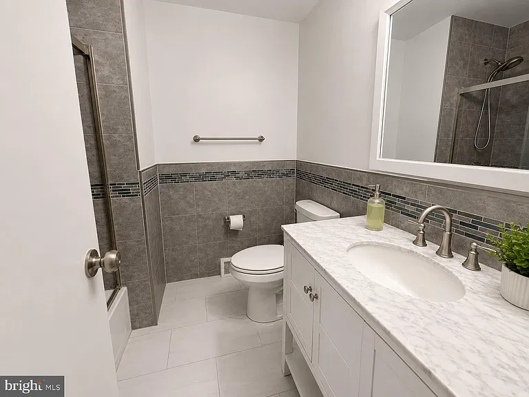 5 Society Ct — Photo 13