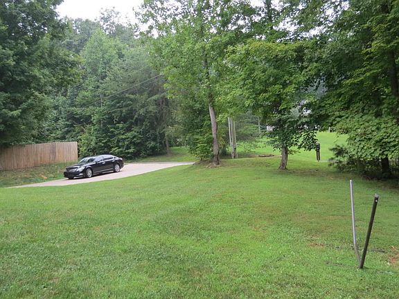 3rd image of 853 Big Springs Dr