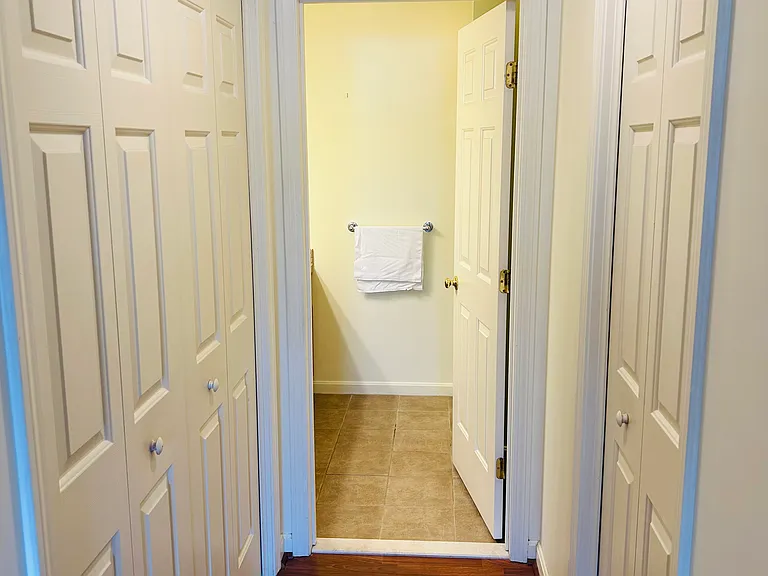 1800 Douglas Ave #101 — Photo 24