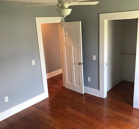 3rd image of 1322 Ringgold Ave
