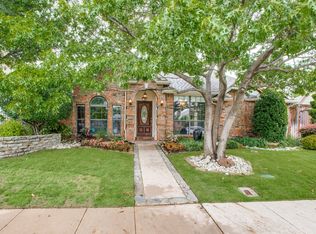 917 Birkshire Dr, Lewisville, TX 75077