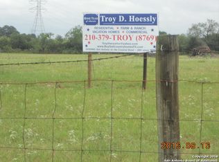 17940 Interstate Highway 37 S, Elmendorf, TX 78112