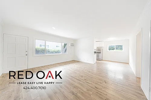 14047 Moorpark St #1 Photo 1