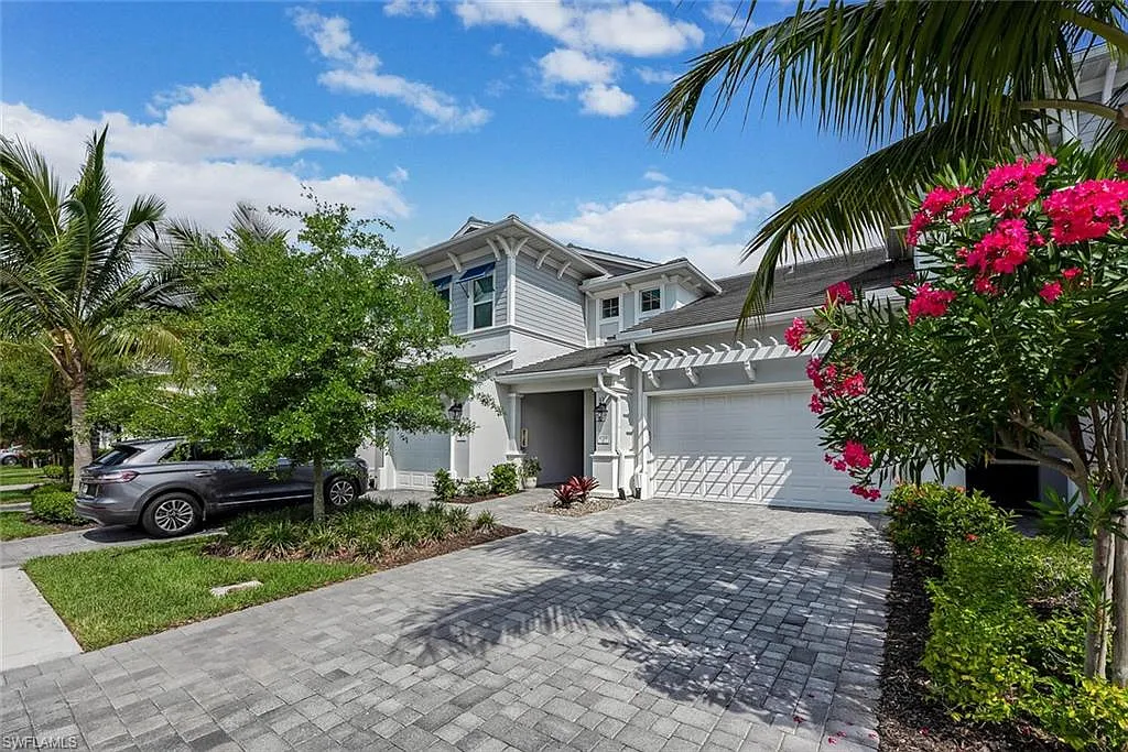 3 bed, 2.0 bath, 1725 sqft, $4,250 — Photo 4