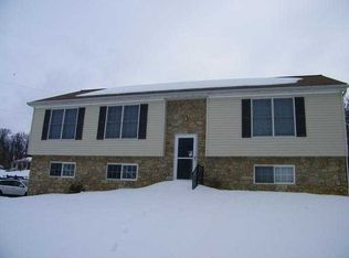 3 Indian Springs Rd, Red Lion, PA 17356