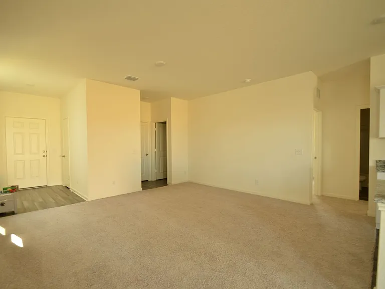 870 Barnacle Ct — Photo 2