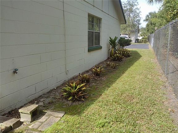 5th image of 185 N Hill Ave #80