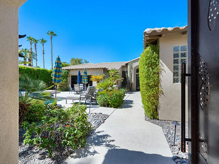 77320 Black Mountain Trl — Photo 32