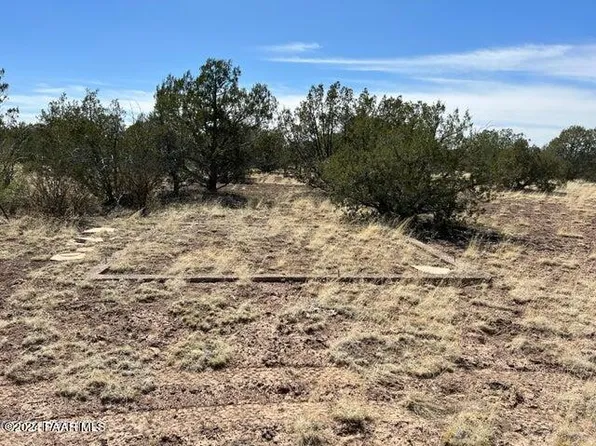 2043 W Cienega Dr, Williams, AZ 86046