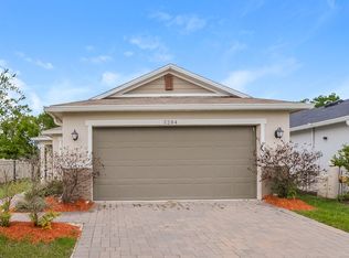 2284 Twin Flower Ln, Sanford, FL 32771