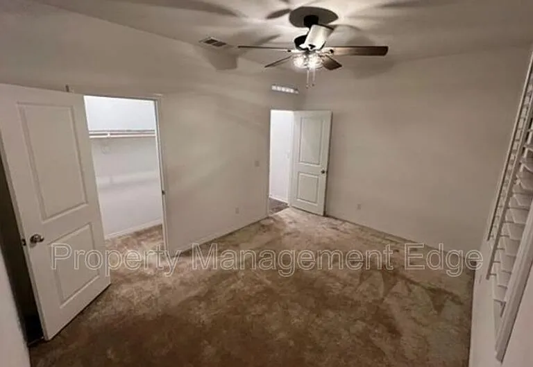 30205 Chamonix Cir #B — Photo 11