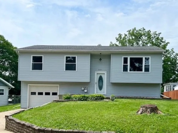 320 Prospect St, Dixon, IL 61021